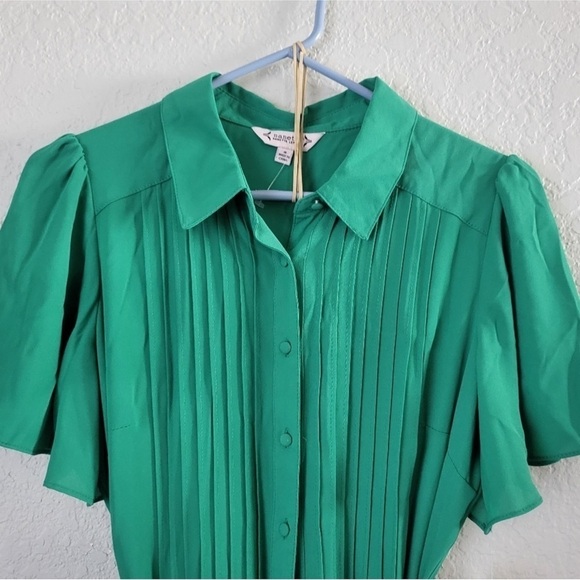 🆕 NANETTE LEPORE Pintuck Short
Sleeves Shamrock Green Dress Size 8 - Picture 4 of 11
